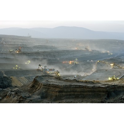 Ibra Ibrahimovic: Podvečerní snímek na Krušné hory a Hnědouhelný důl Bílina - září 2013